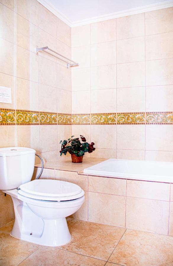 Villa Maria In El Rosario - Mit Sicht Auf Gibralta Marbella Luaran gambar