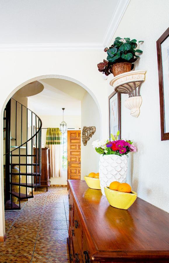 Villa Maria In El Rosario - Mit Sicht Auf Gibralta Marbella Luaran gambar